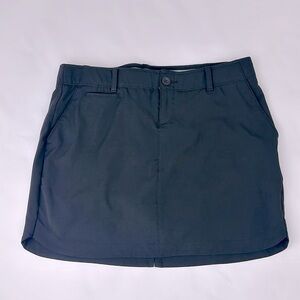 Under Armour Golf Tennis Wear Anytime Skort. . Size 6. Black. With Undershorts.